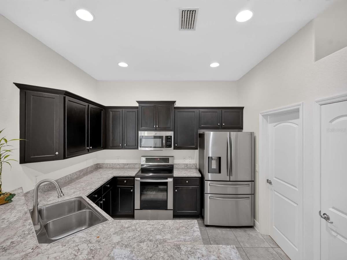 14453 BARLEY FIELD DRIVE — photo 23 of 68