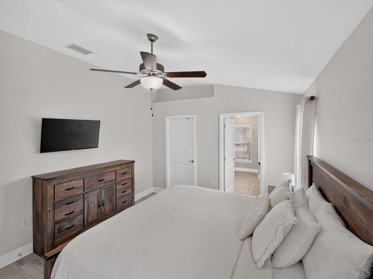 14453 BARLEY FIELD DRIVE — photo 4 of 68