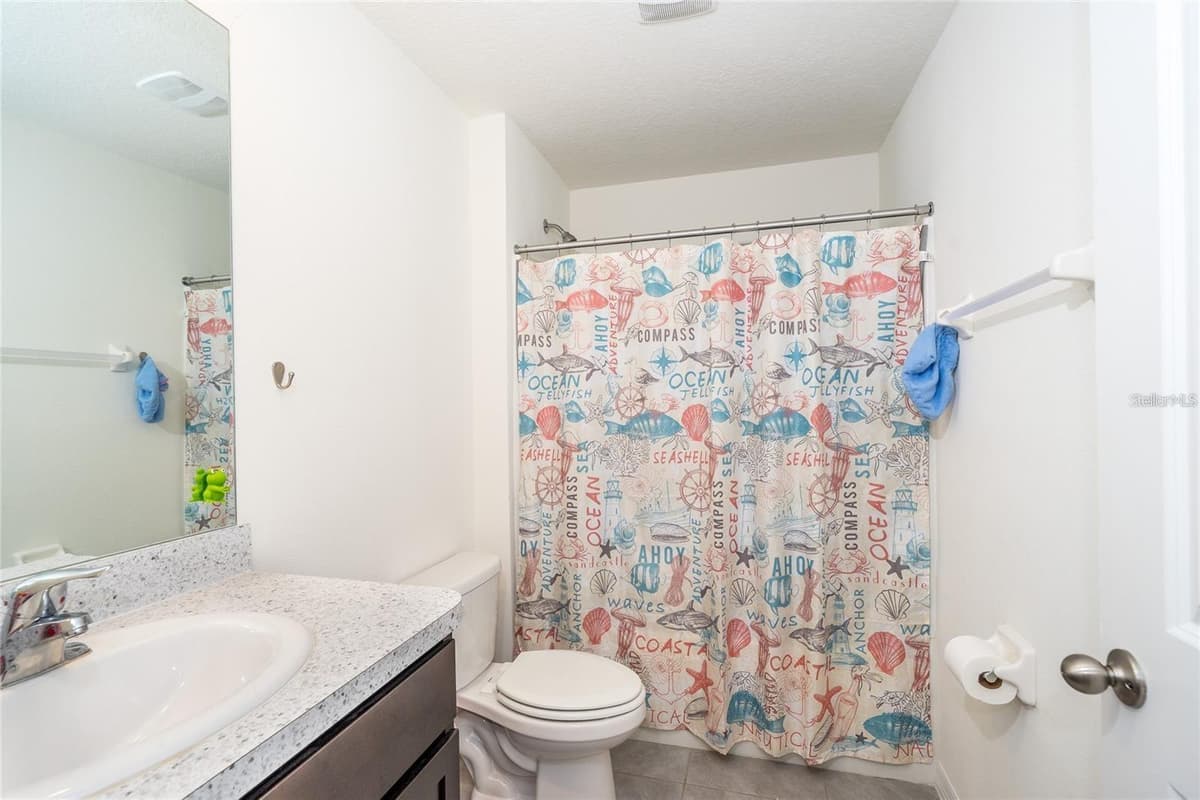 7590 BROAD POINTE DRIVE — photo 21 of 40