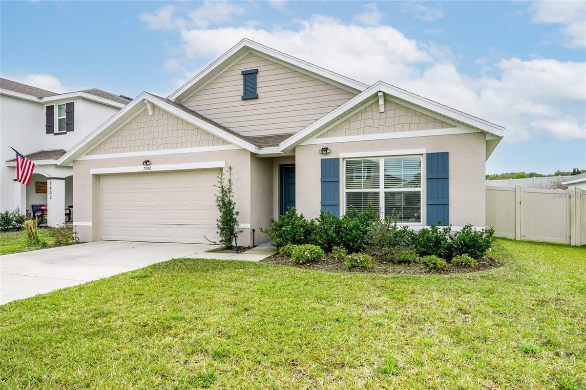 7590 BROAD POINTE DRIVE — photo 1 of 40