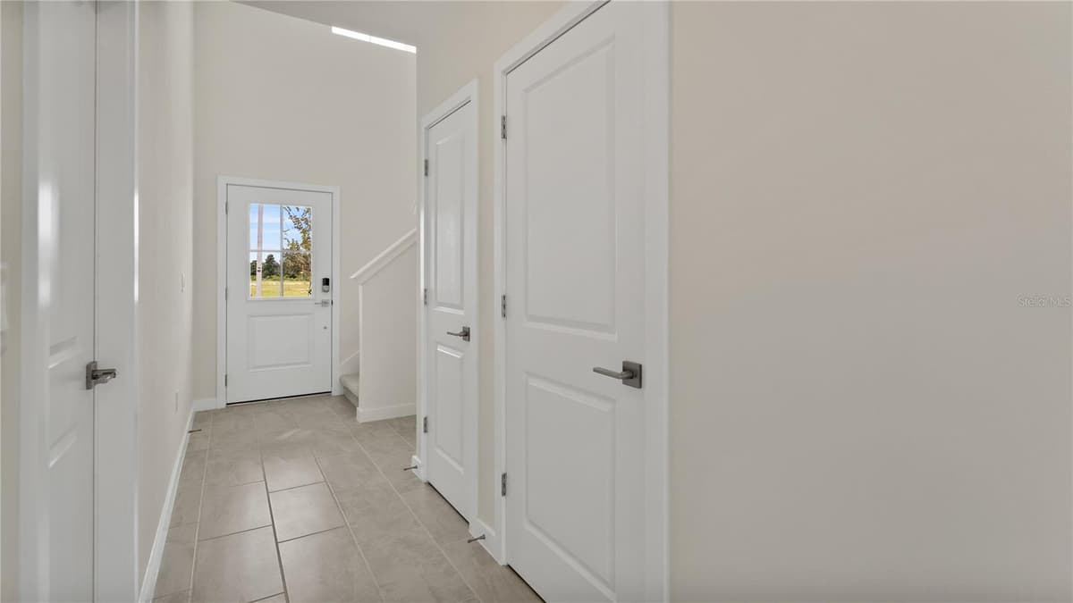 816 ANDREW STREET — photo 12 of 43