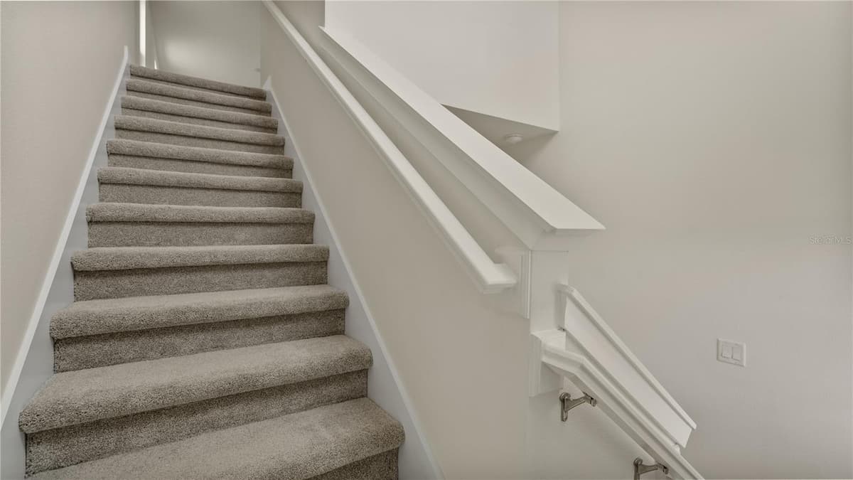 816 ANDREW STREET — photo 24 of 43