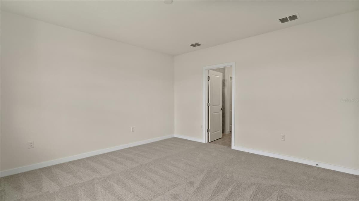 816 ANDREW STREET — photo 17 of 43