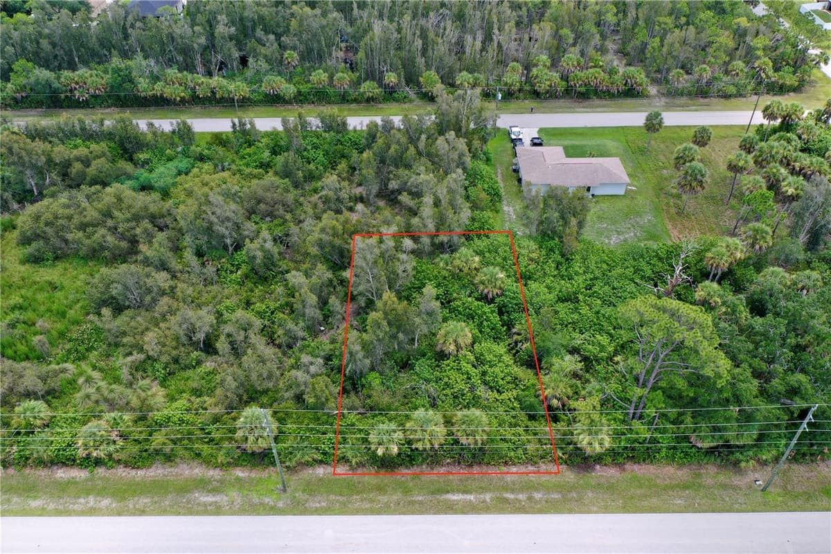 5354 JENNINGS BOULEVARD — photo 1 of 19