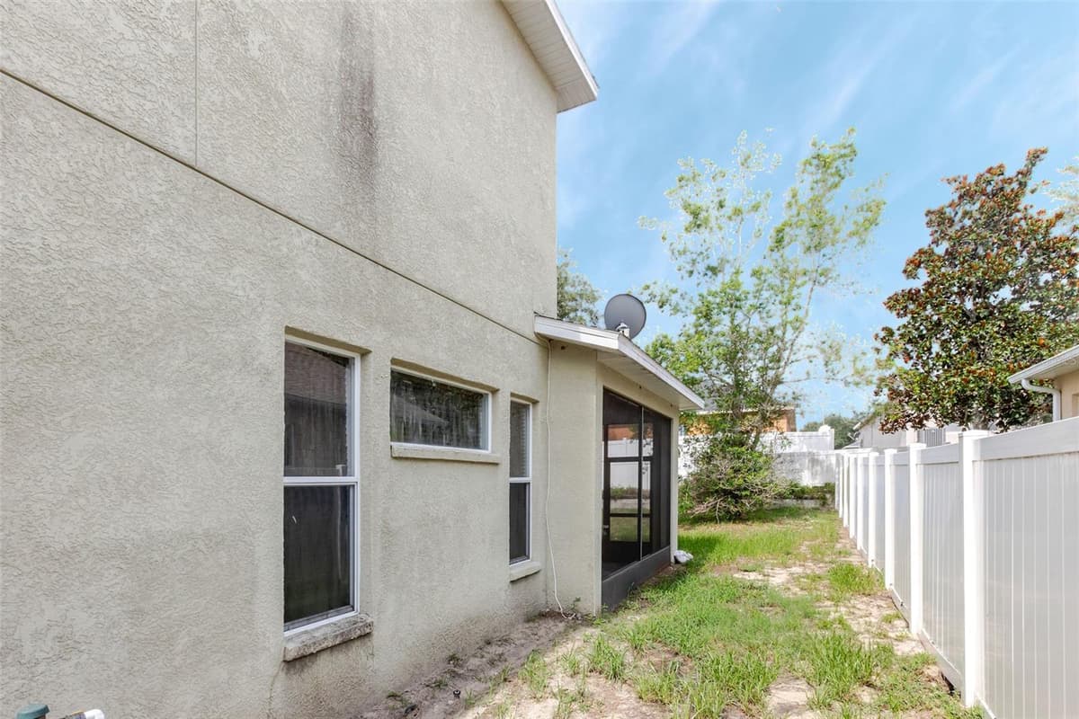 4193 BEAUMONT LOOP — photo 43 of 47