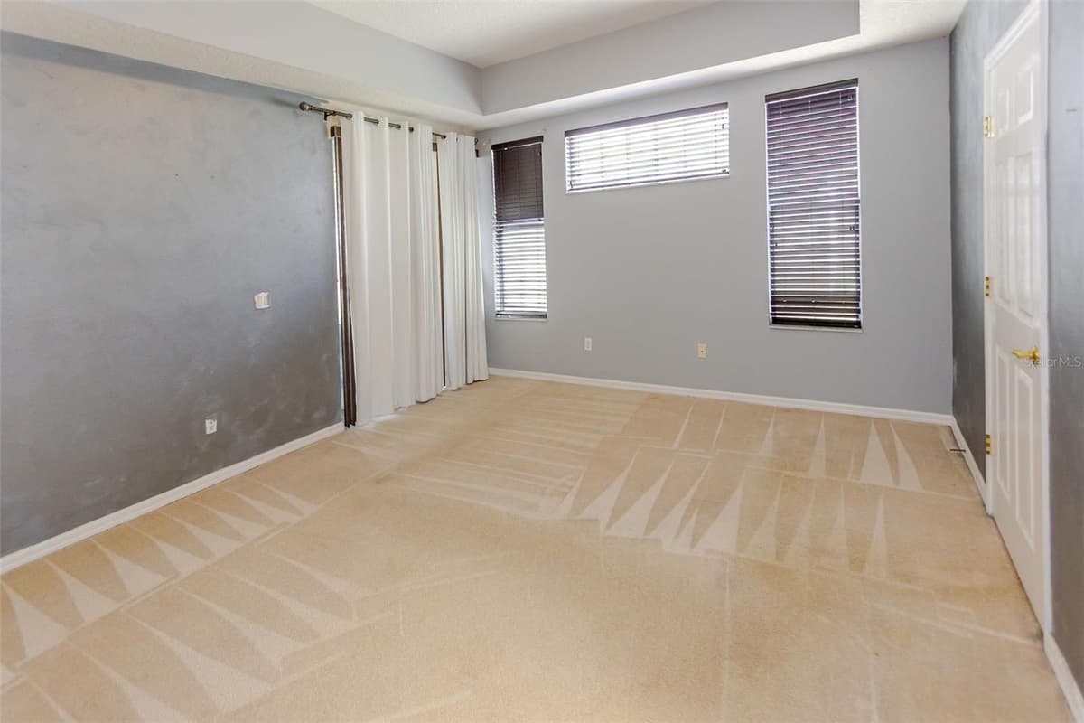 4193 BEAUMONT LOOP — photo 17 of 47