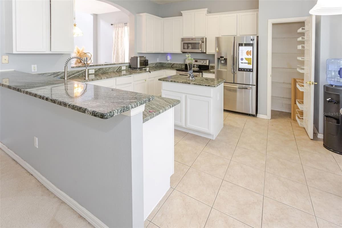 4193 BEAUMONT LOOP — photo 9 of 47