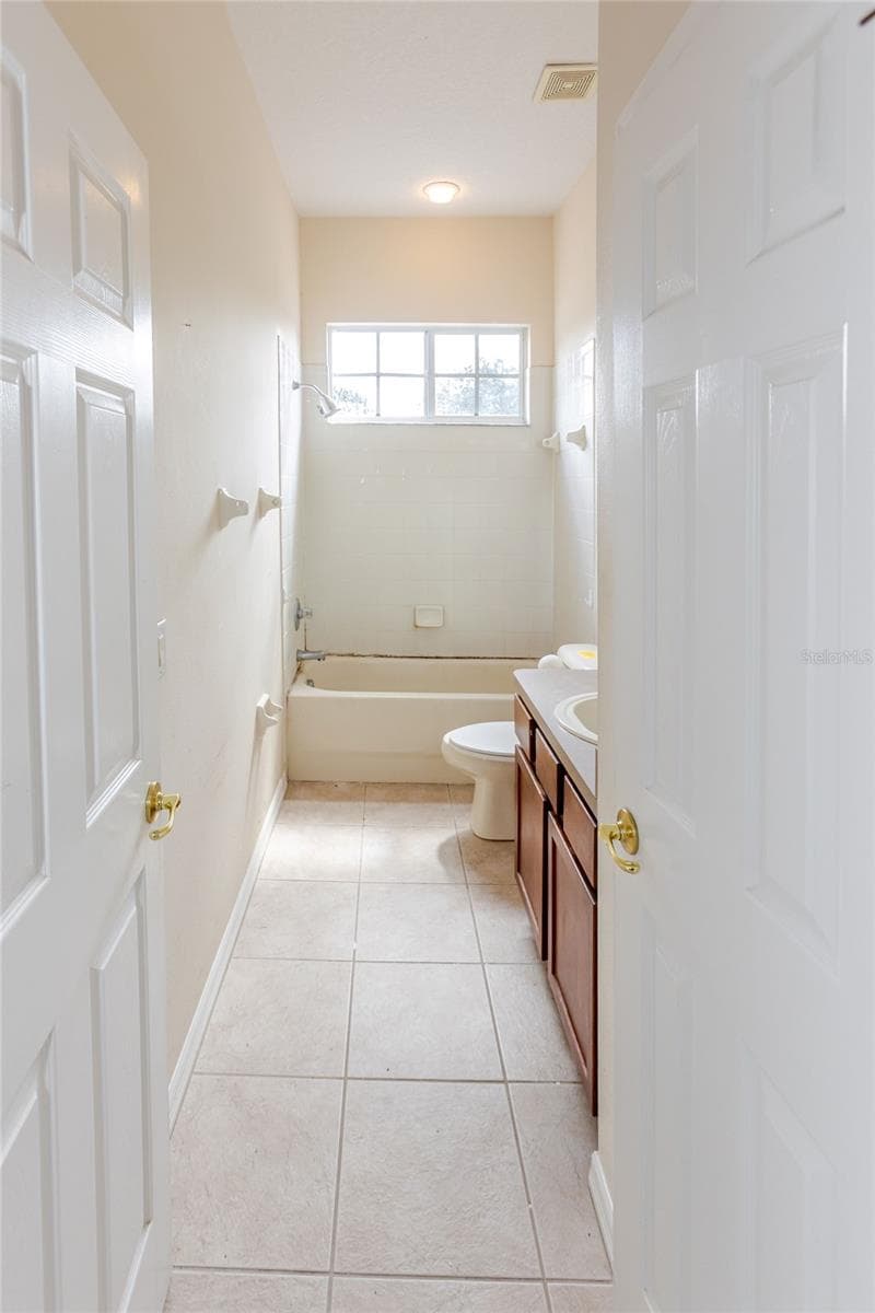 4193 BEAUMONT LOOP — photo 36 of 47