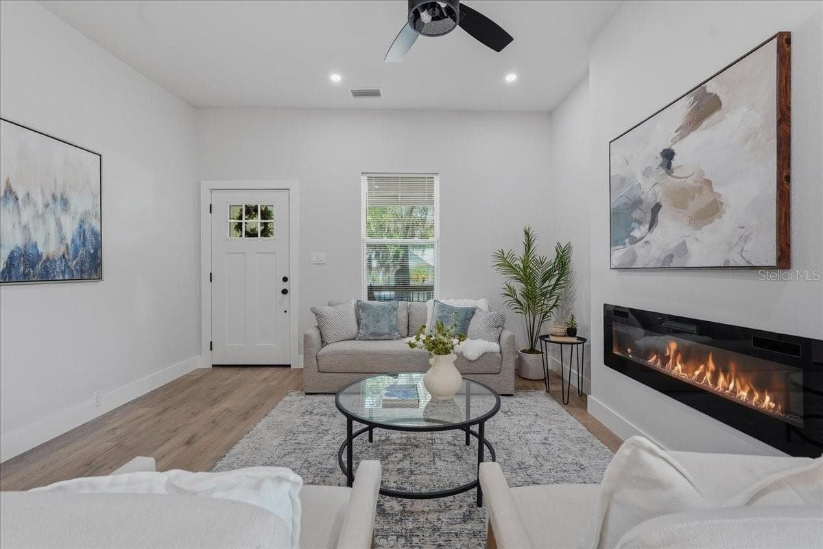 3705 HIGHLAND AVENUE — photo 11 of 59