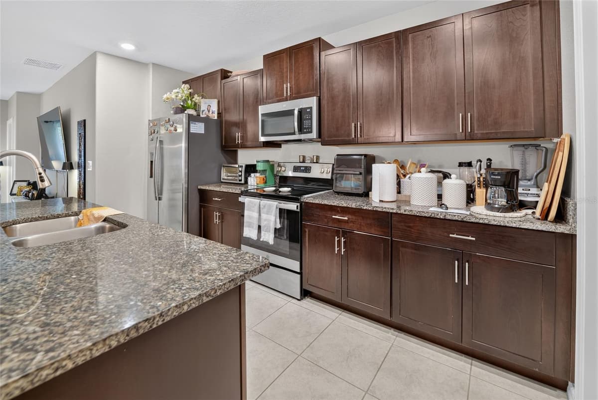 13322 MARBLE SANDS COURT — photo 18 of 40