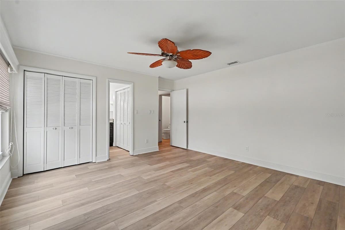 8359 CANDLEWOOD ROAD — photo 6 of 38