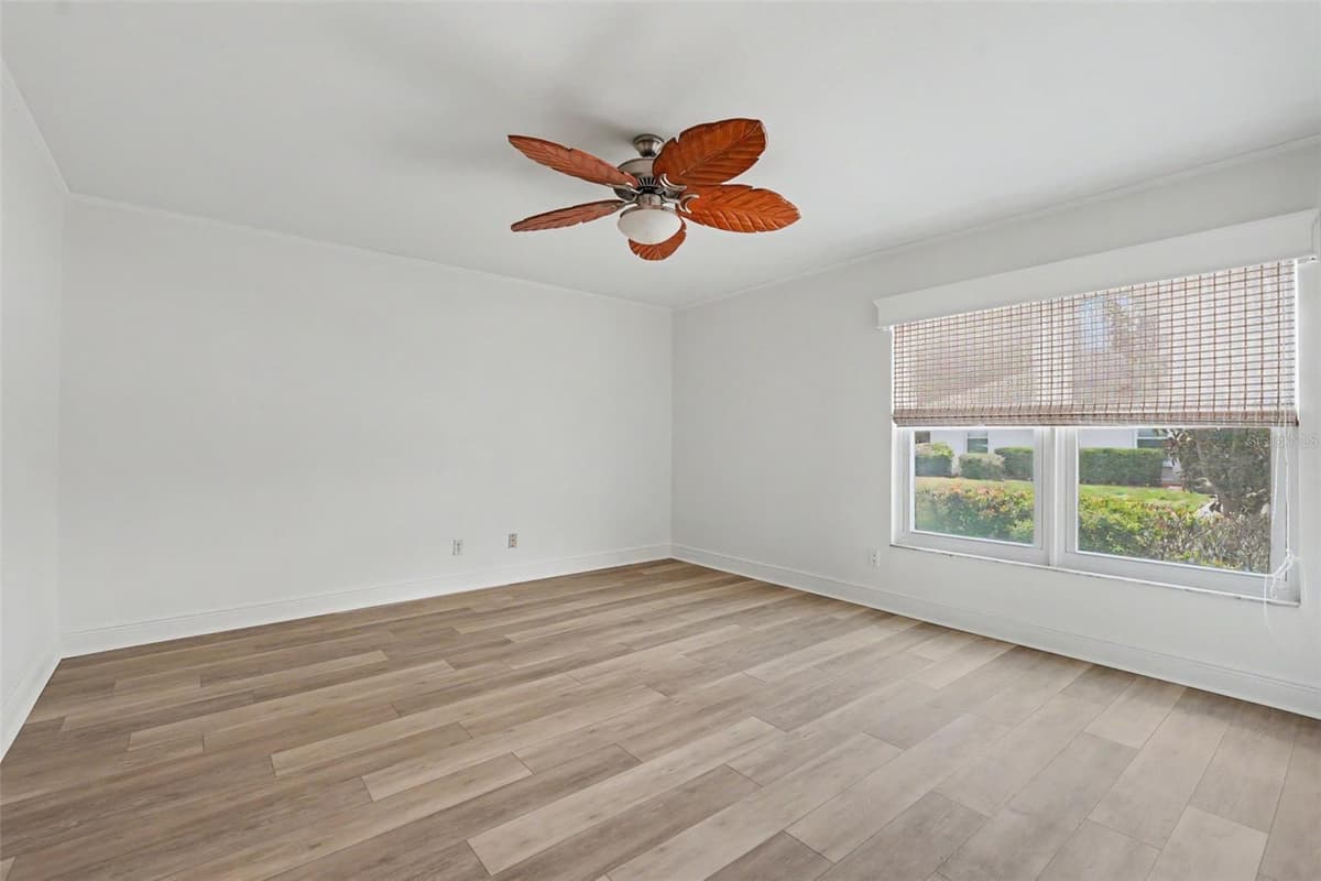 8359 CANDLEWOOD ROAD — photo 4 of 38