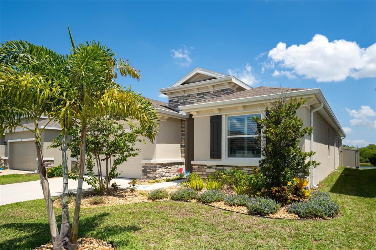 3719 LIVELY CORAL PLACE — photo 2 of 63