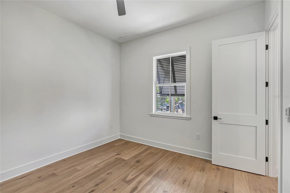 208 CHIPPEWA AVENUE — photo 43 of 79