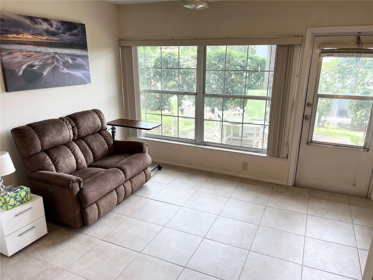 2297 LARK CIRCLE — photo 11 of 25