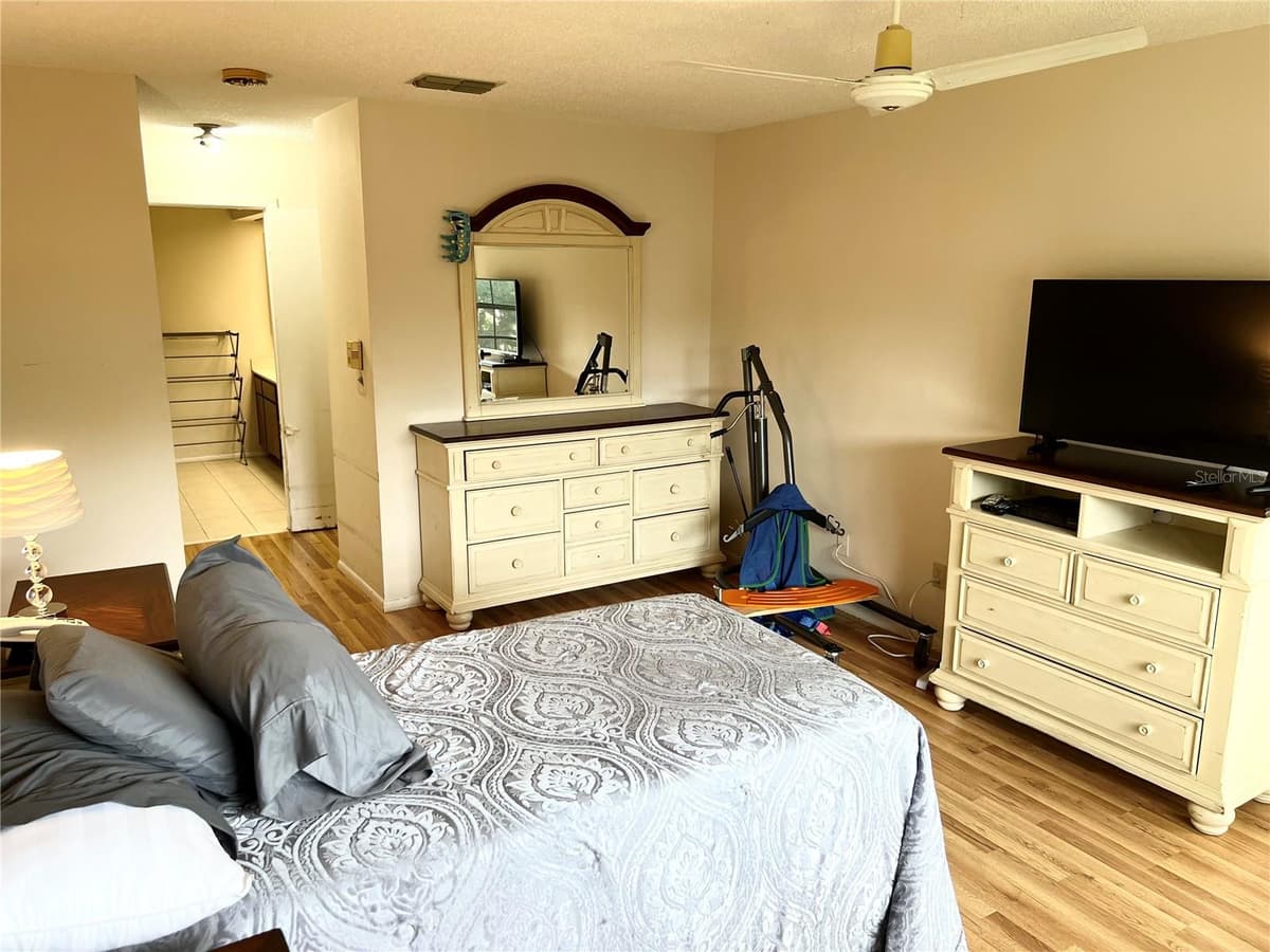 2297 LARK CIRCLE — photo 15 of 25
