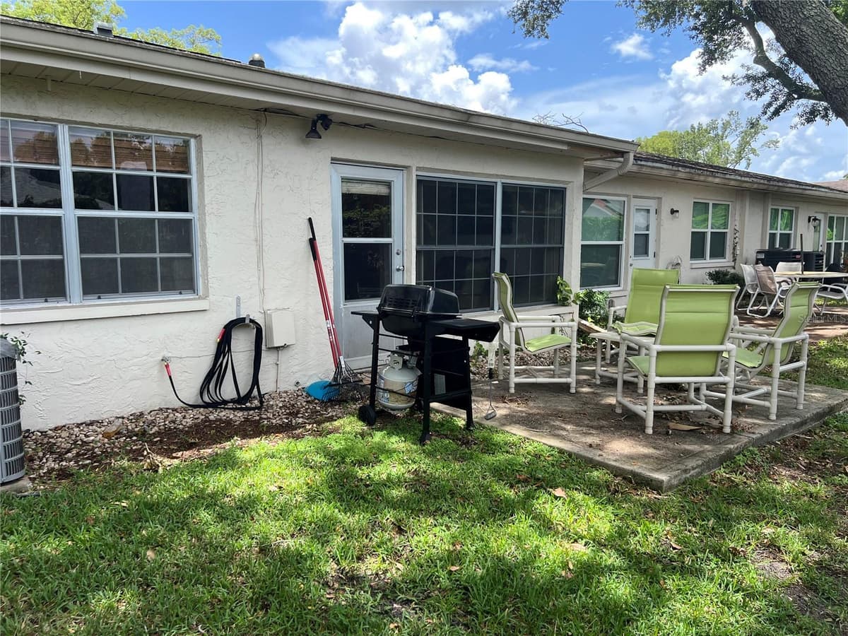 2297 LARK CIRCLE — photo 19 of 25