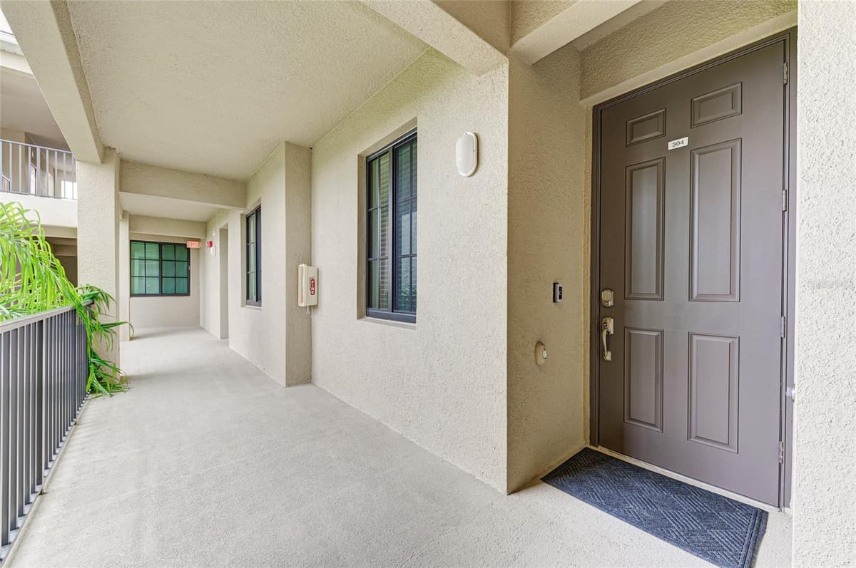 17520 GAWTHROP DRIVE — photo 6 of 71