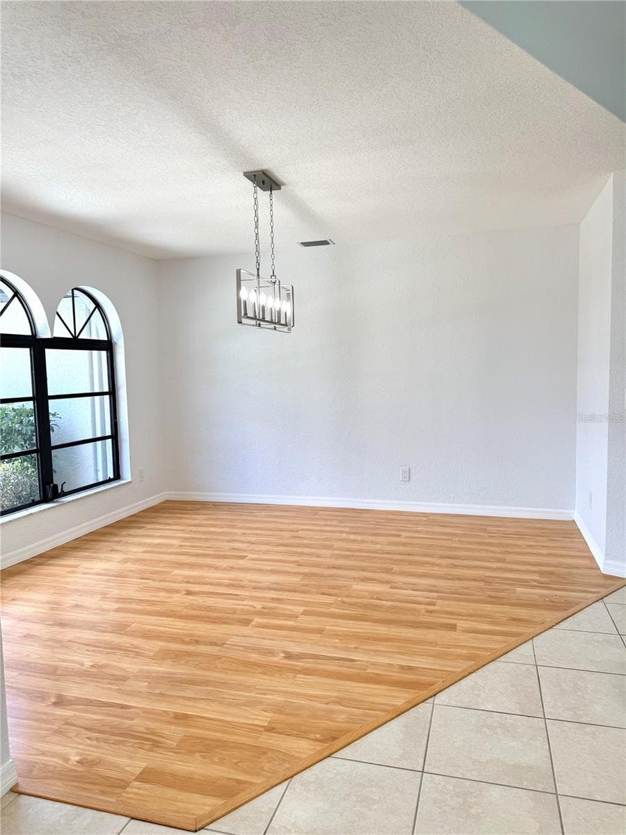 26052 LUZON COURT — photo 7 of 48