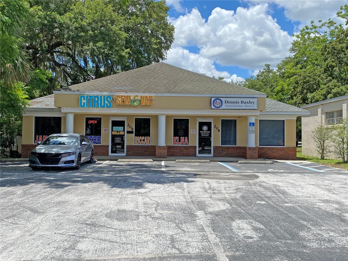 206 US HIGHWAY 27 — photo 1 of 4