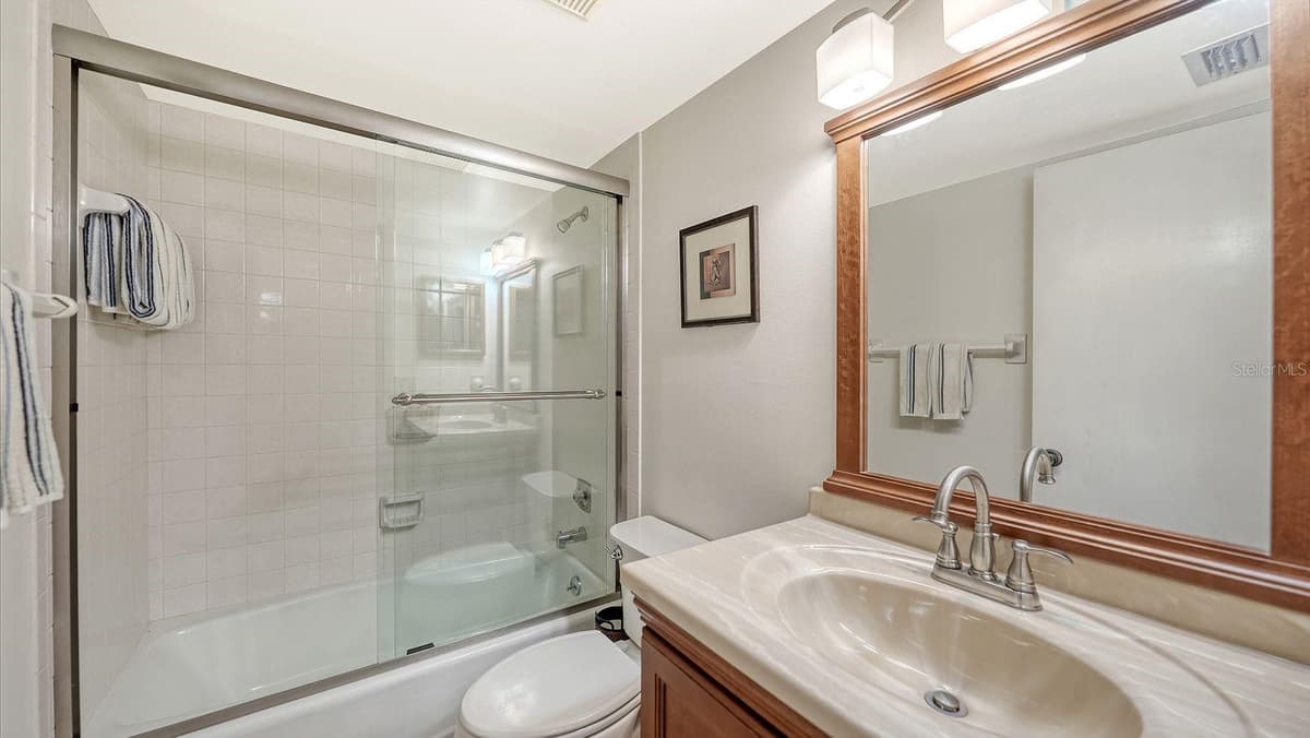7031 BRIGHT CREEK DRIVE — photo 41 of 52