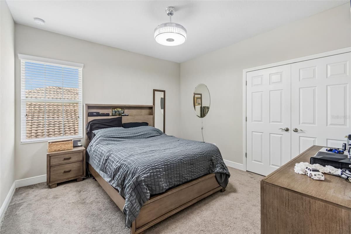 10597 MEADOWRUN DRIVE — photo 35 of 49