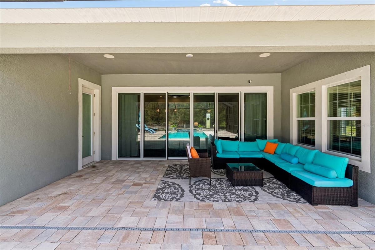 10597 MEADOWRUN DRIVE — photo 41 of 49