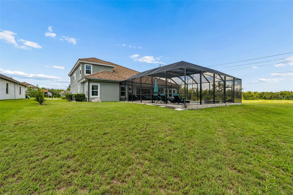 10597 MEADOWRUN DRIVE — photo 48 of 49