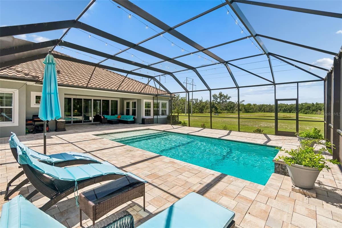 10597 MEADOWRUN DRIVE — photo 43 of 49