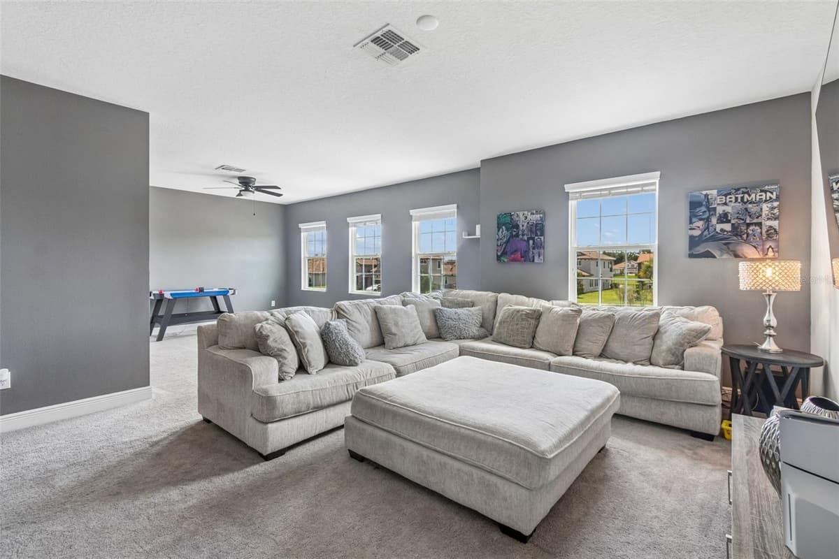 10597 MEADOWRUN DRIVE — photo 36 of 49