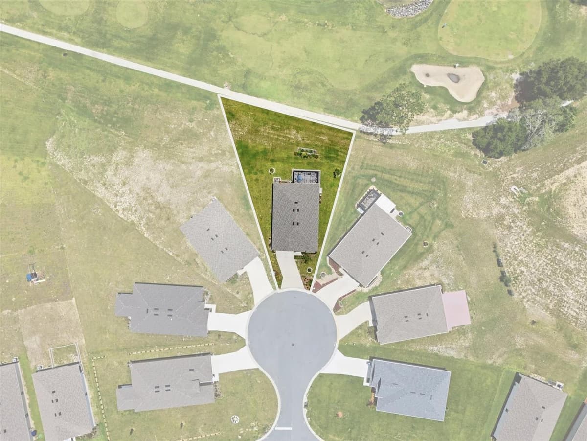 410 PUTTING GREEN COURT — photo 2 of 47
