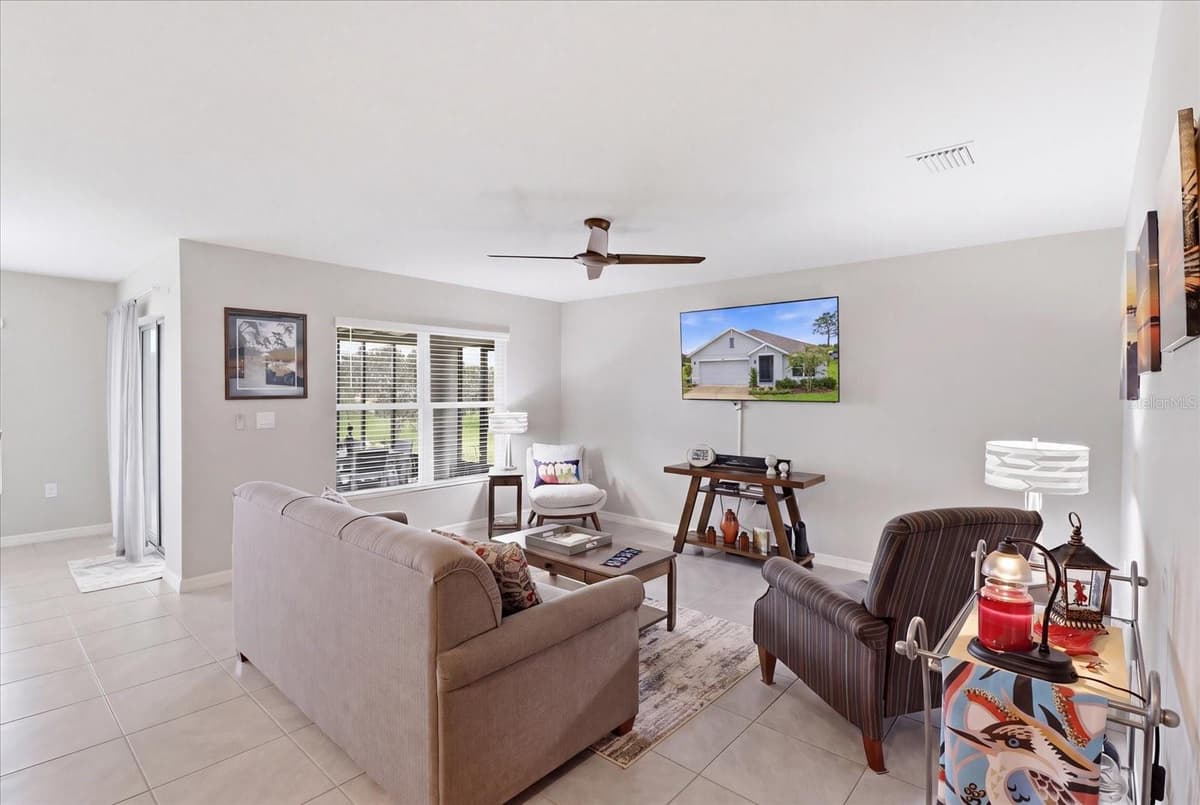 410 PUTTING GREEN COURT — photo 17 of 47