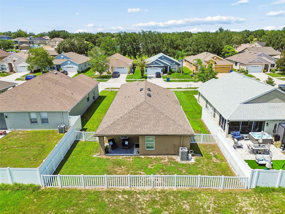 14334 HOLLY HAMMOCK LANE — photo 55 of 82