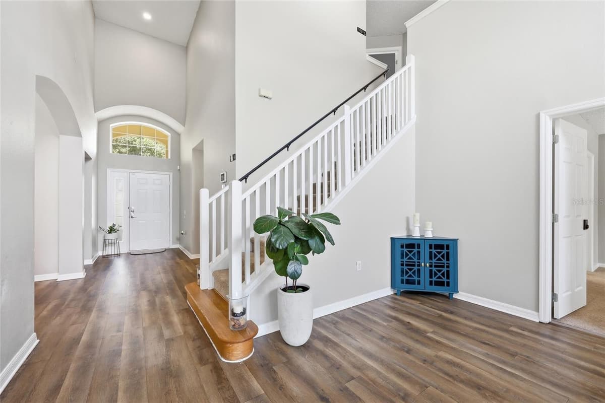 440 LANGHAM DRIVE — photo 11 of 40