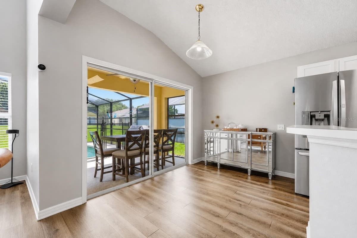 440 LANGHAM DRIVE — photo 8 of 40