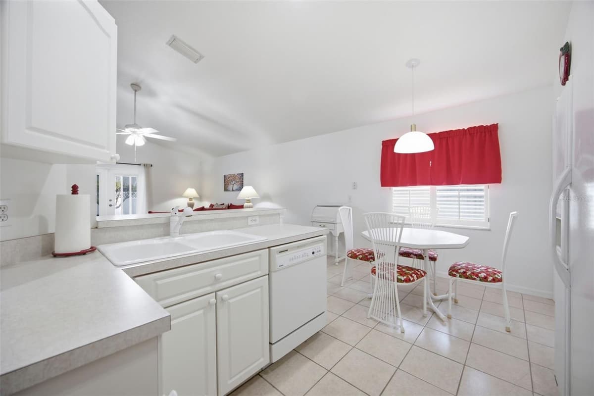 860 ROCKY MOUNTAIN COURT — photo 5 of 22