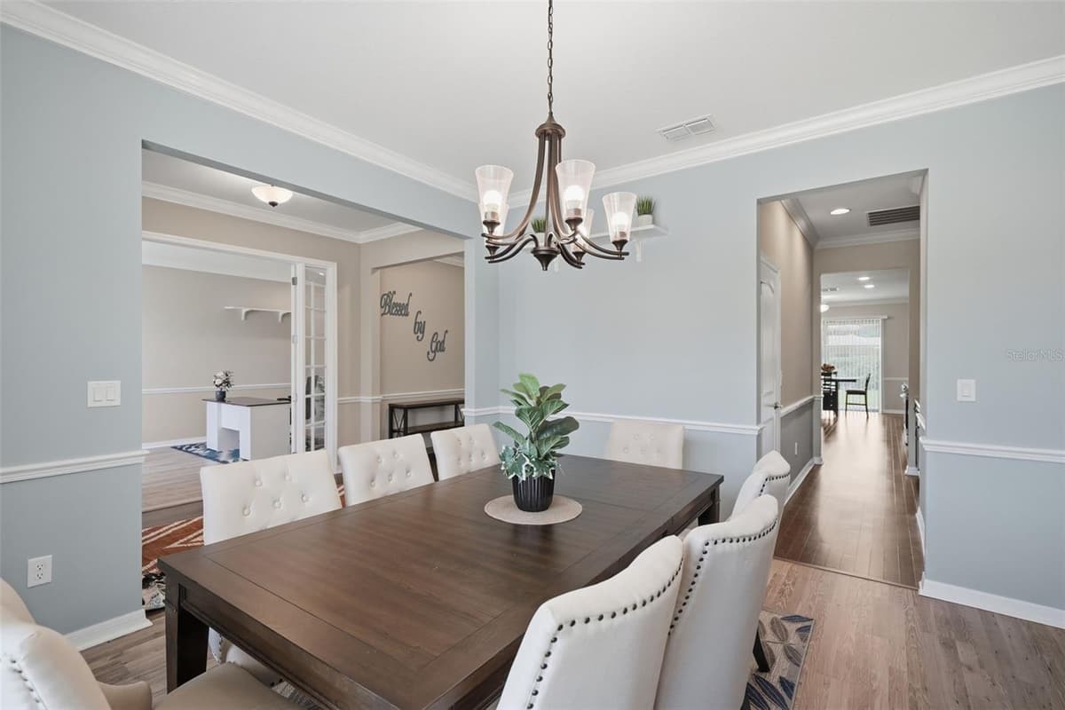 9307 PARISIAN COURT — photo 3 of 32