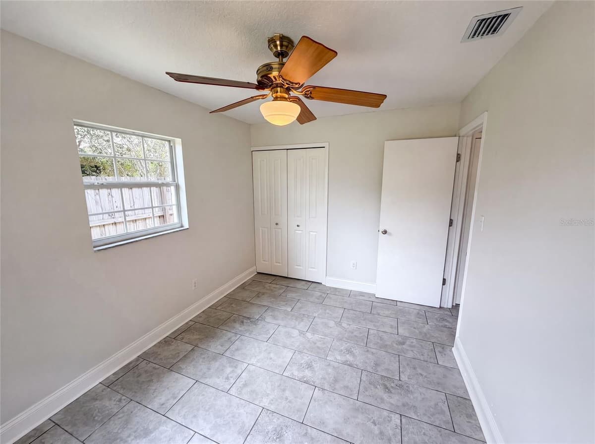7026 HAMMOCK WAY — photo 14 of 23