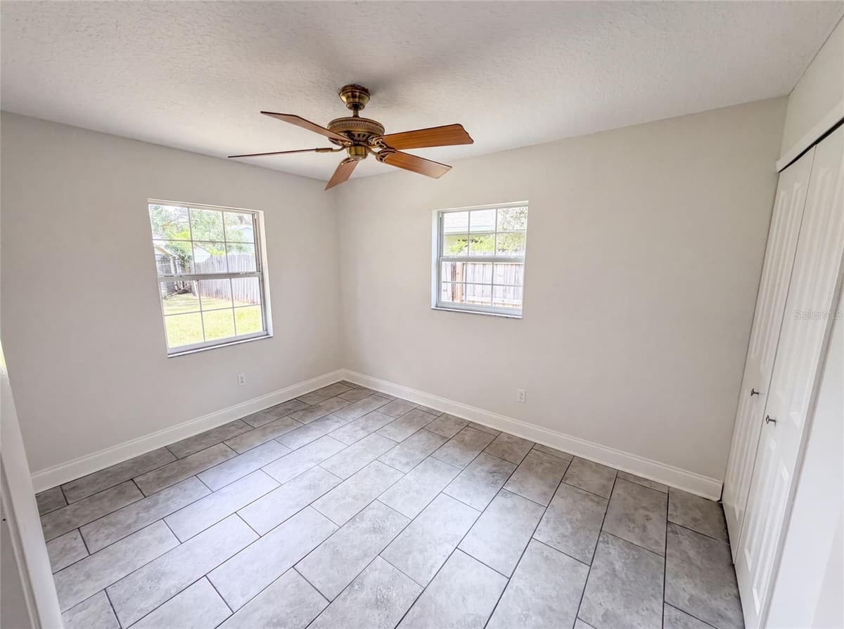 7026 HAMMOCK WAY — photo 13 of 23