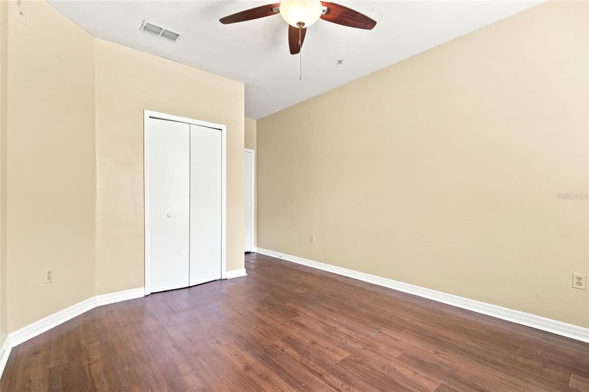 126 VISTA VERDI CIRCLE — photo 15 of 32