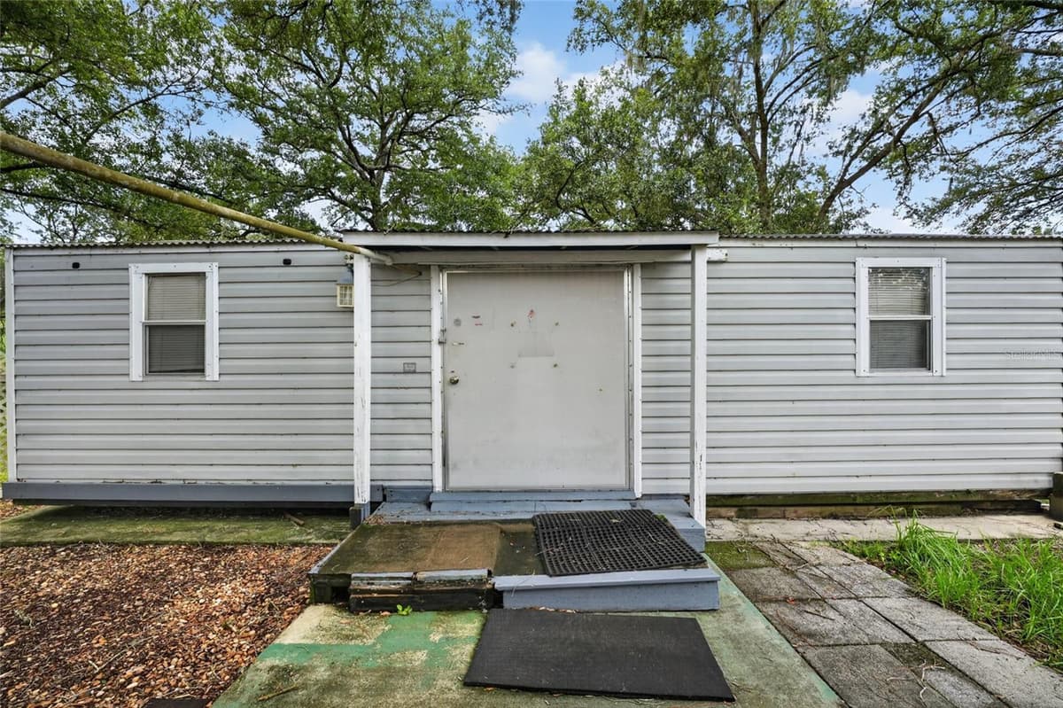 3353 181ST COURT — photo 48 of 60
