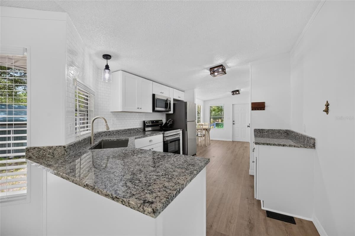 3353 181ST COURT — photo 13 of 60