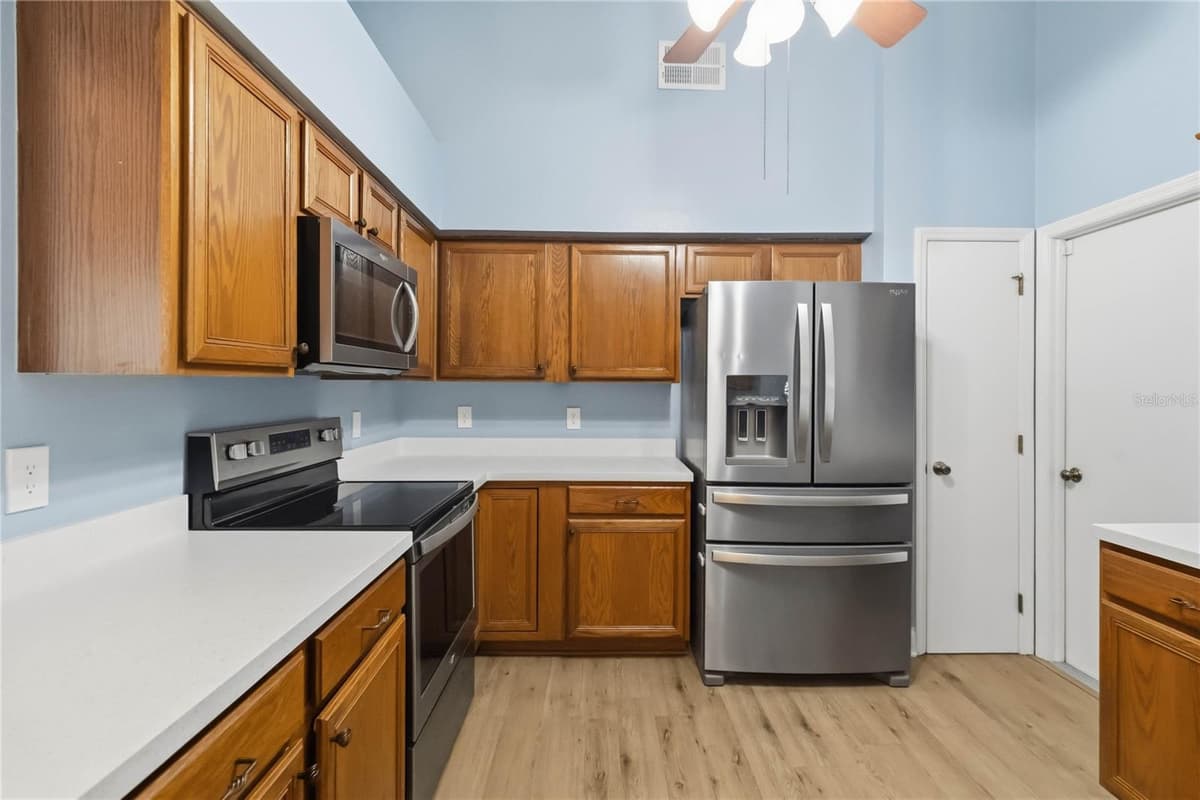 2918 CANOE CIRCLE — photo 14 of 51
