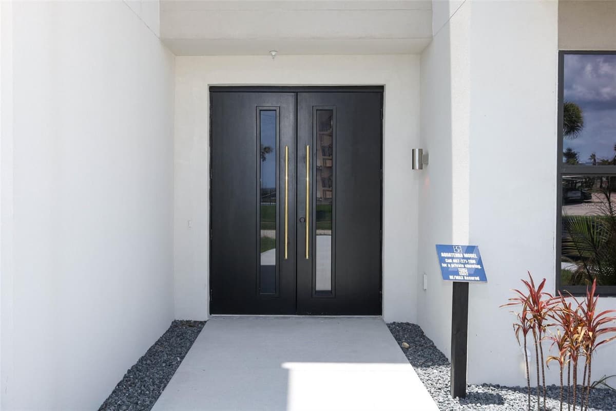 2360 OCEAN SHORE BOULEVARD — photo 4 of 56