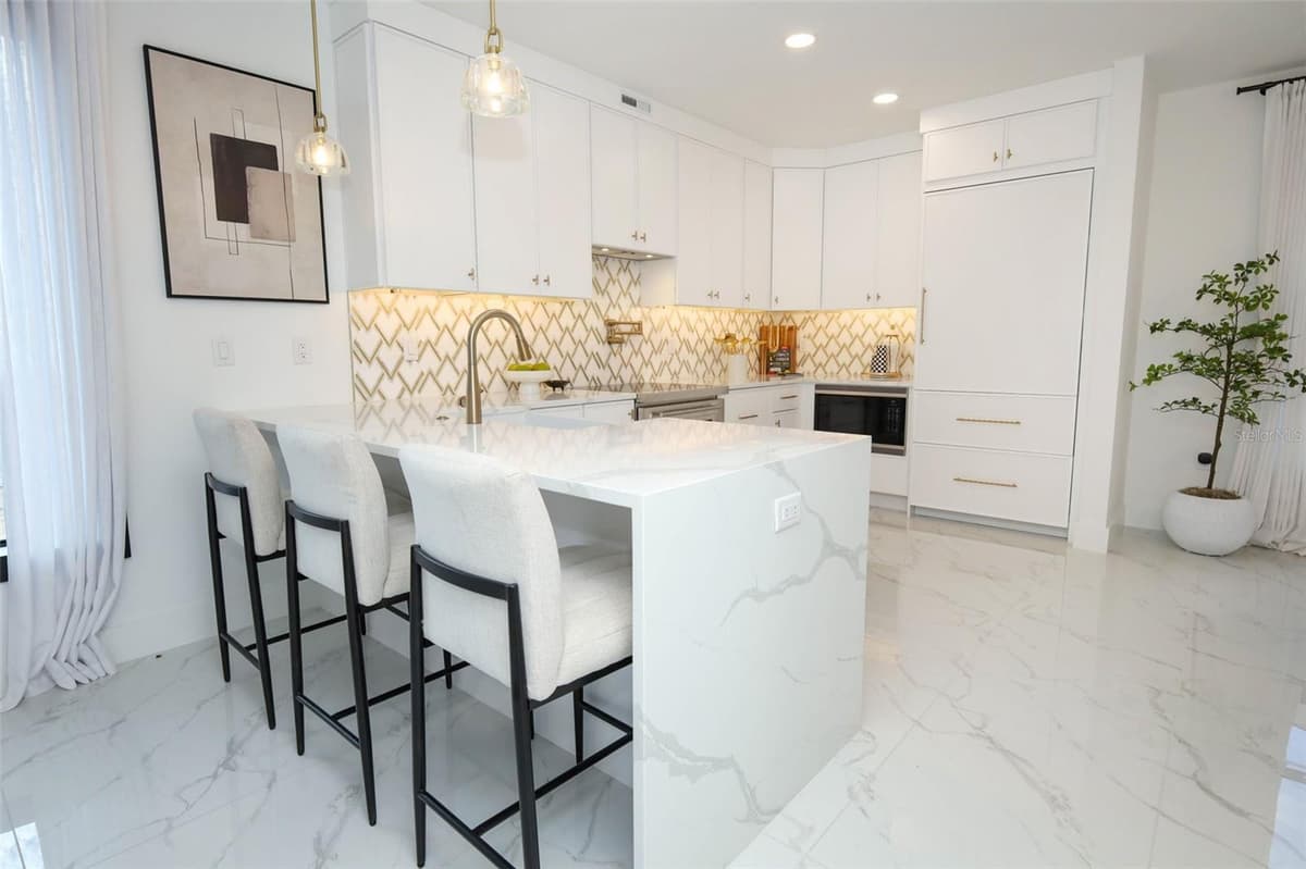 2360 OCEAN SHORE BOULEVARD — photo 11 of 56