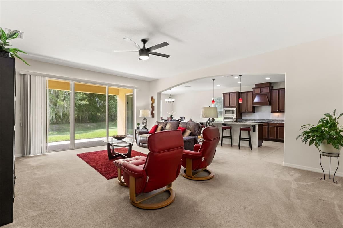 3737 CHANDLER ESTATES DRIVE — photo 5 of 33