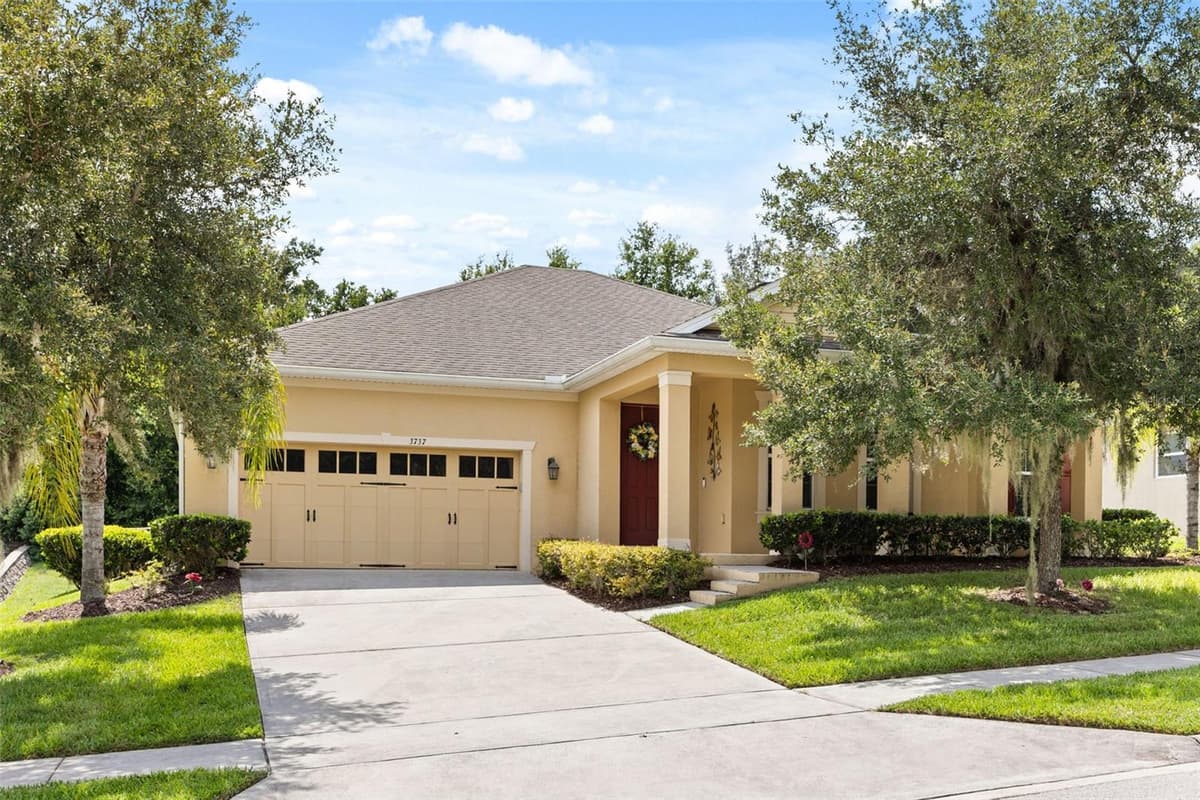 3737 CHANDLER ESTATES DRIVE — photo 1 of 33