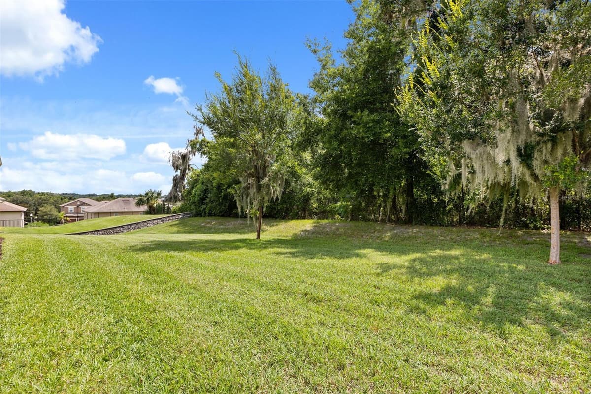 3737 CHANDLER ESTATES DRIVE — photo 30 of 33