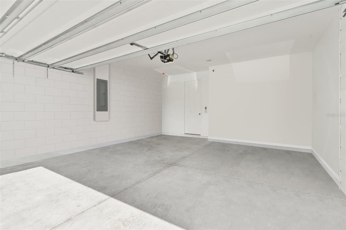 2800 CELLO LANE — photo 41 of 41