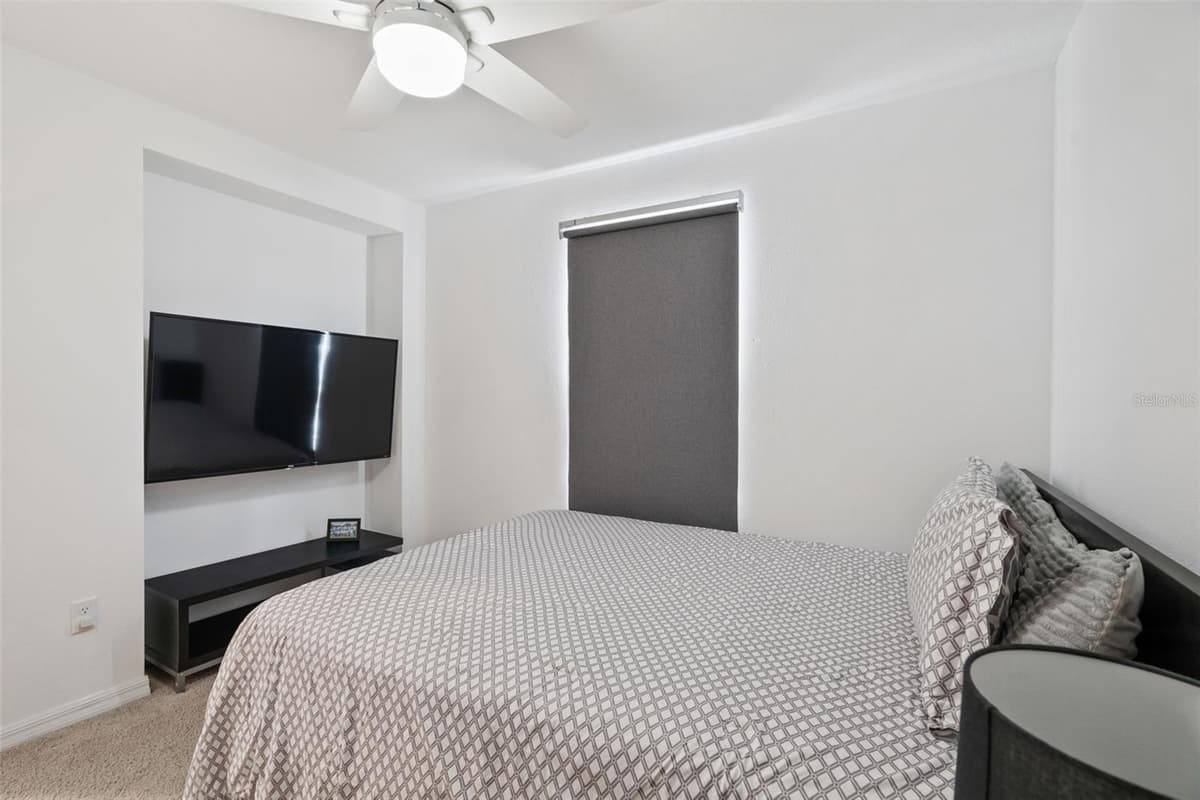 2800 CELLO LANE — photo 33 of 41